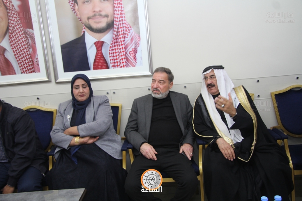 Madar Al-Saa Images 0.5429042650294817