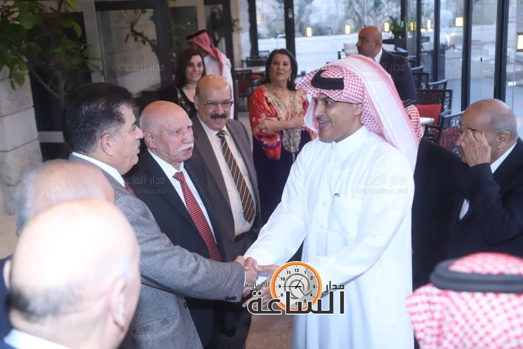 Madar Al-Saa Images 0.3107173362869541