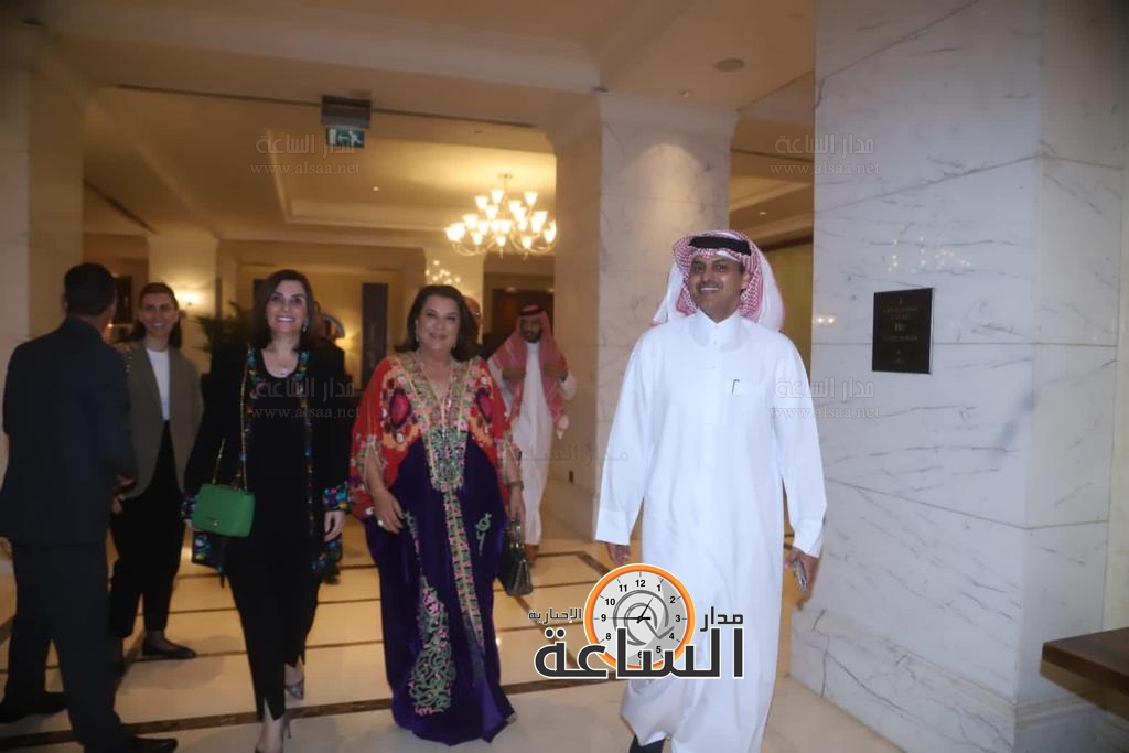 Madar Al-Saa Images 0.15511634337100755