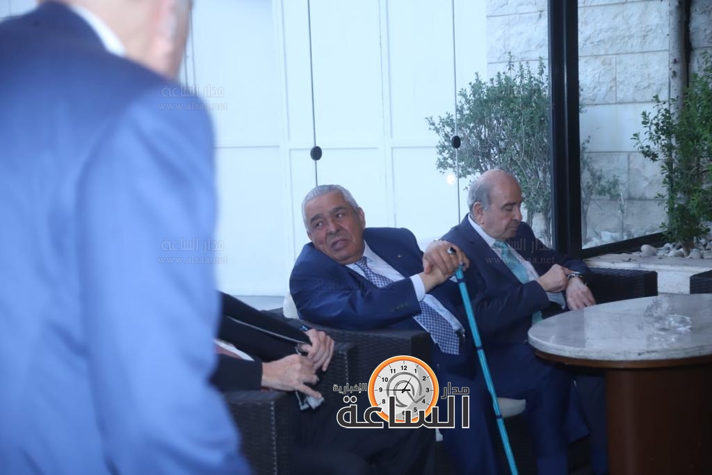 Madar Al-Saa Images 0.3552416193627994