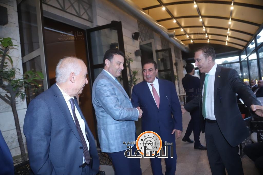 Madar Al-Saa Images 0.1851471560342095