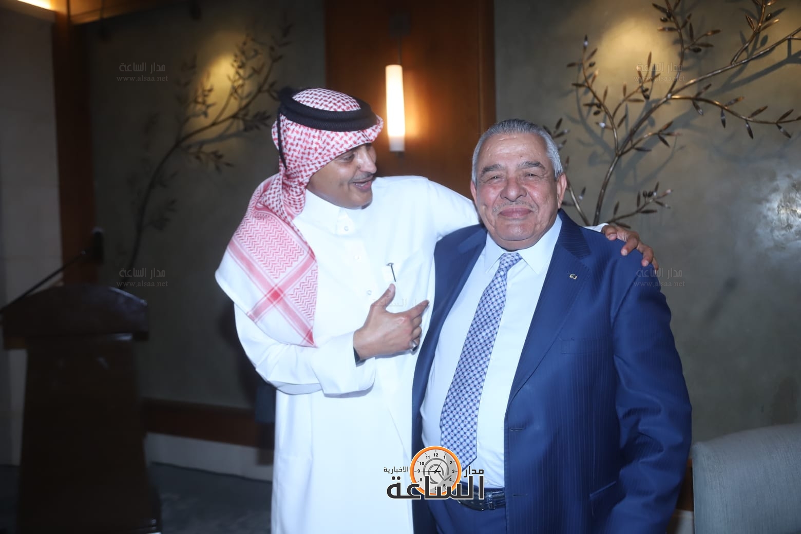 Madar Al-Saa Images 0.9502884322528488