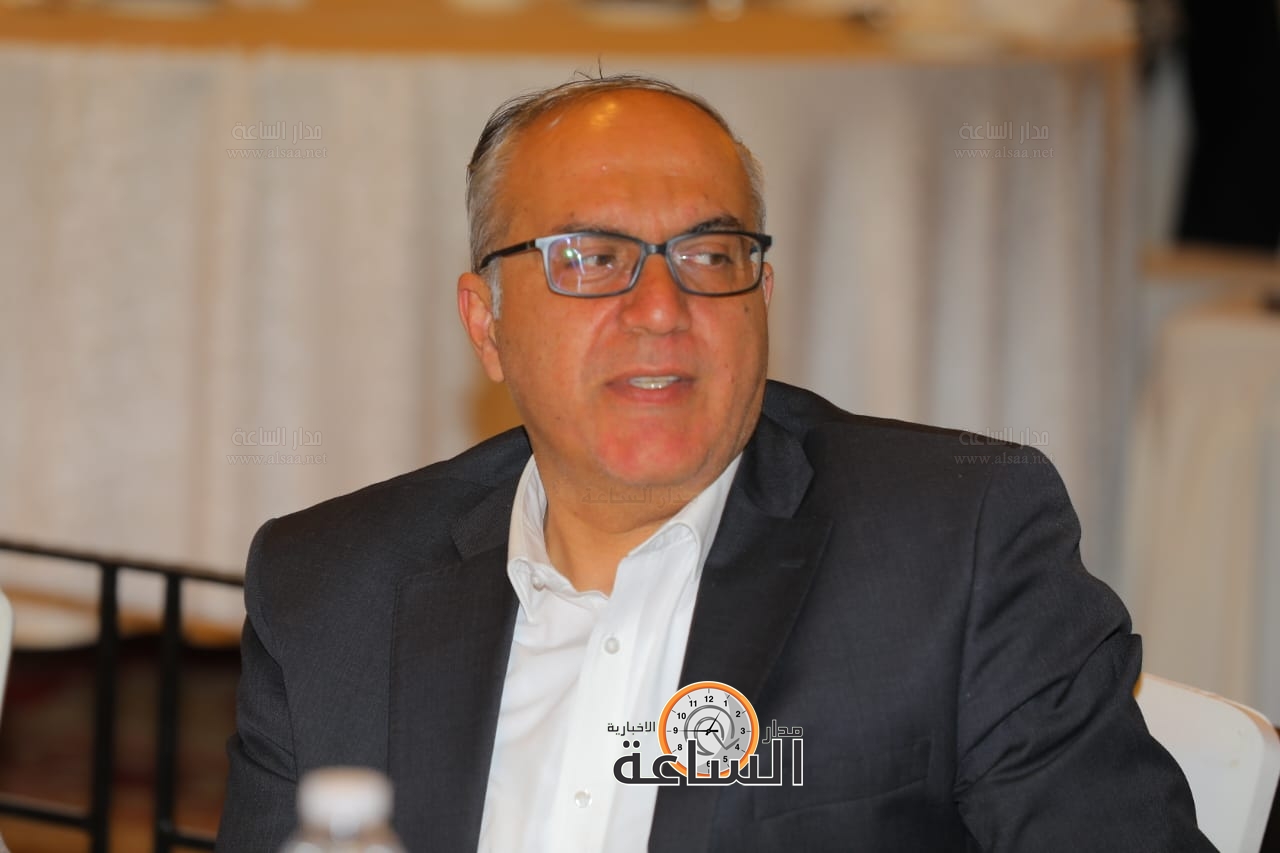 Madar Al-Saa Images 0.6515805279000468