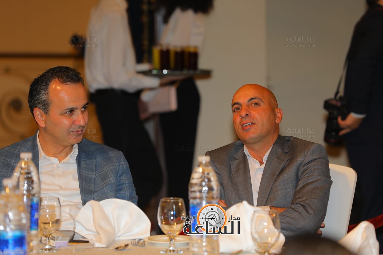 Madar Al-Saa Images 0.6376552745812425