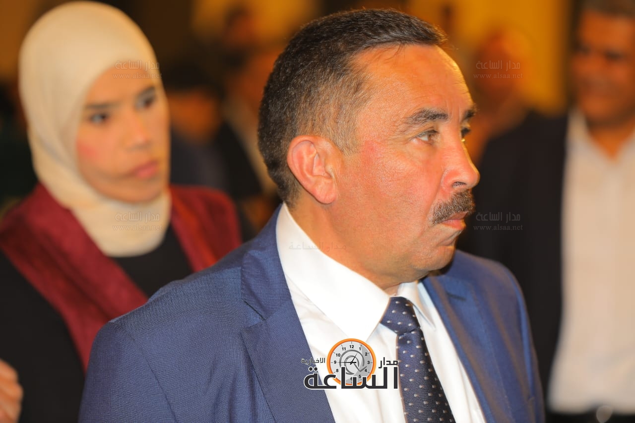 Madar Al-Saa Images 0.7306811557164739