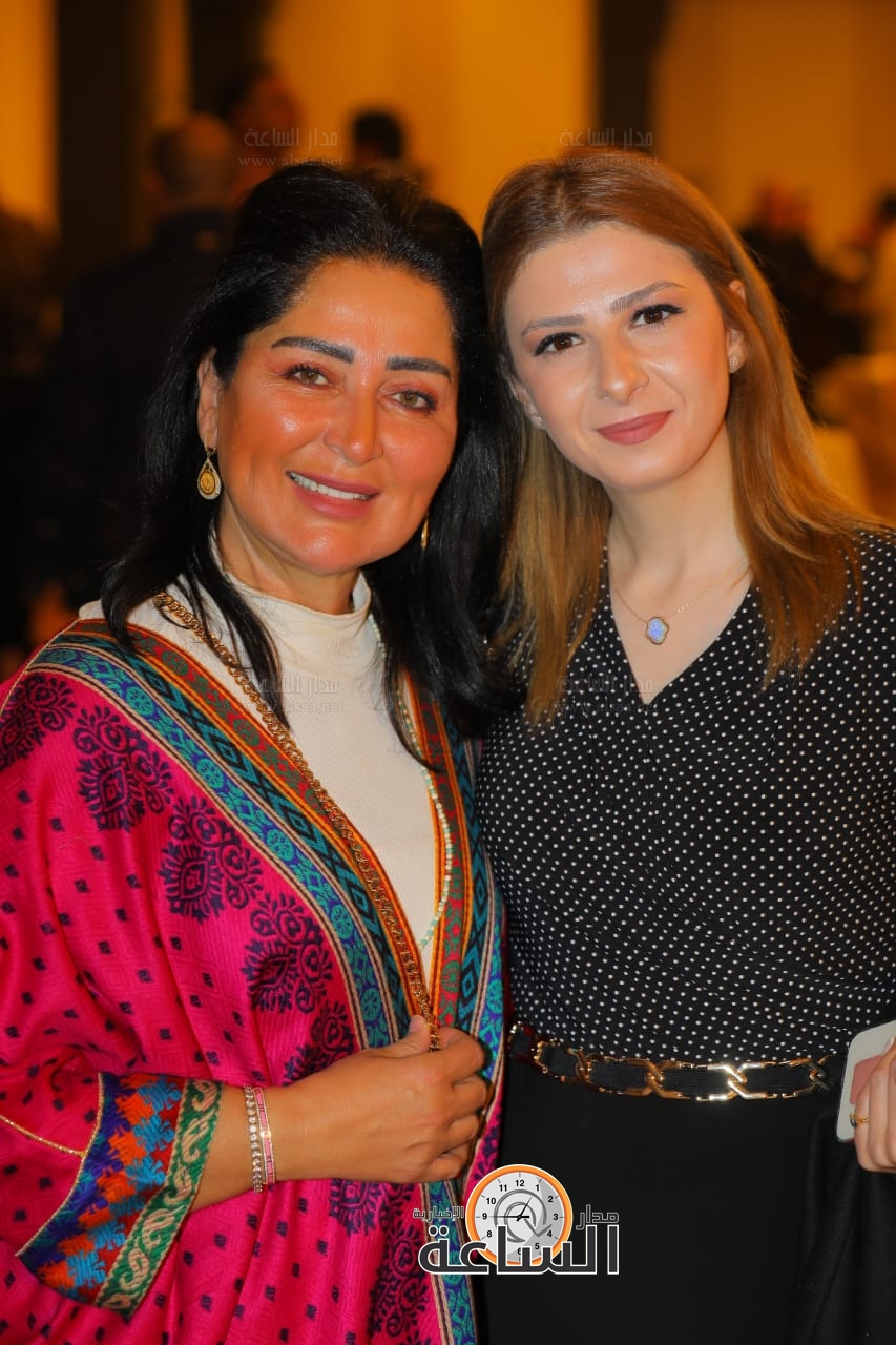 Madar Al-Saa Images 0.7137441182899311