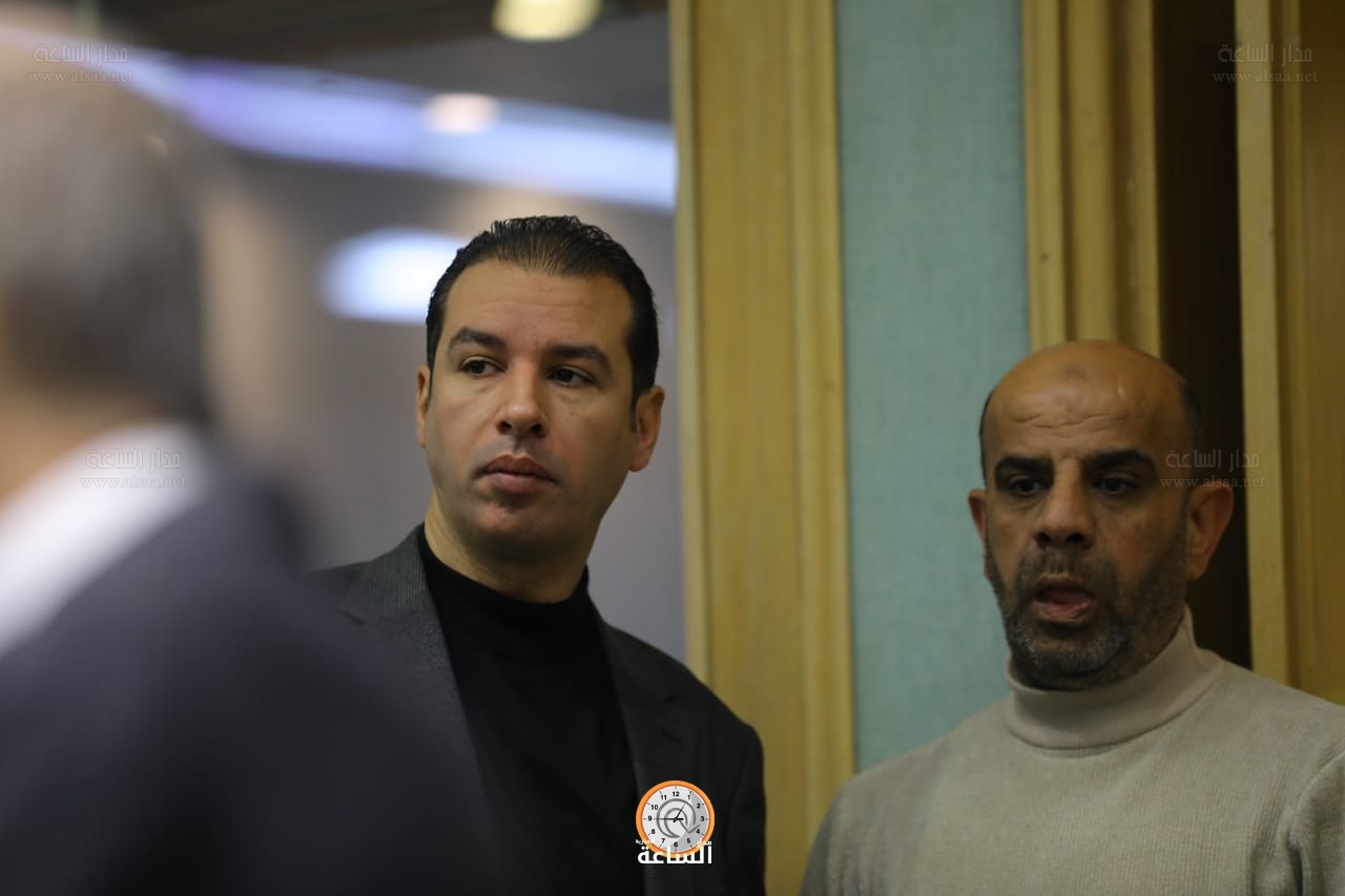 Madar Al-Saa Images 0.4510479047506215