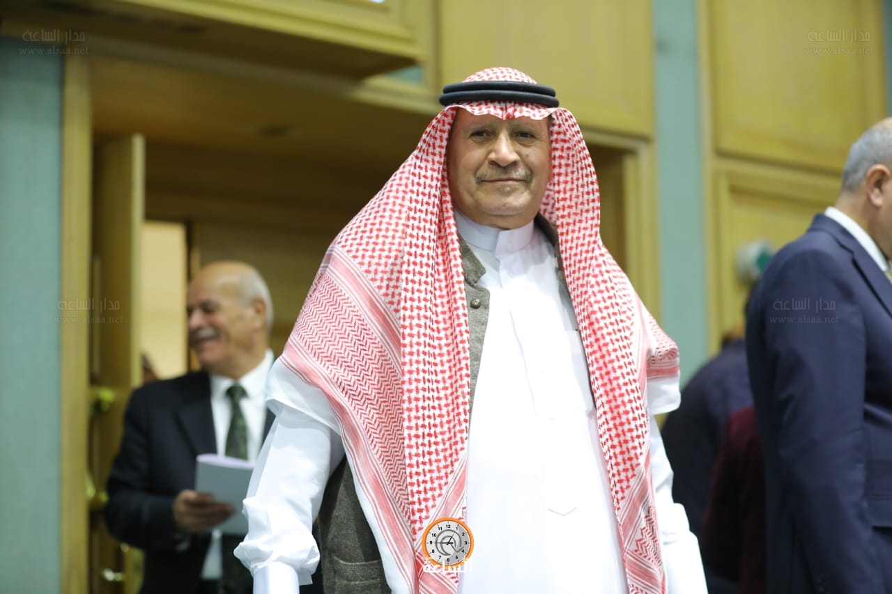 Madar Al-Saa Images 0.6488420833121196