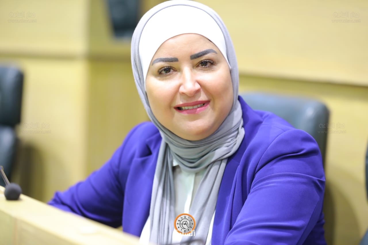 Madar Al-Saa Images 0.08783949843814987