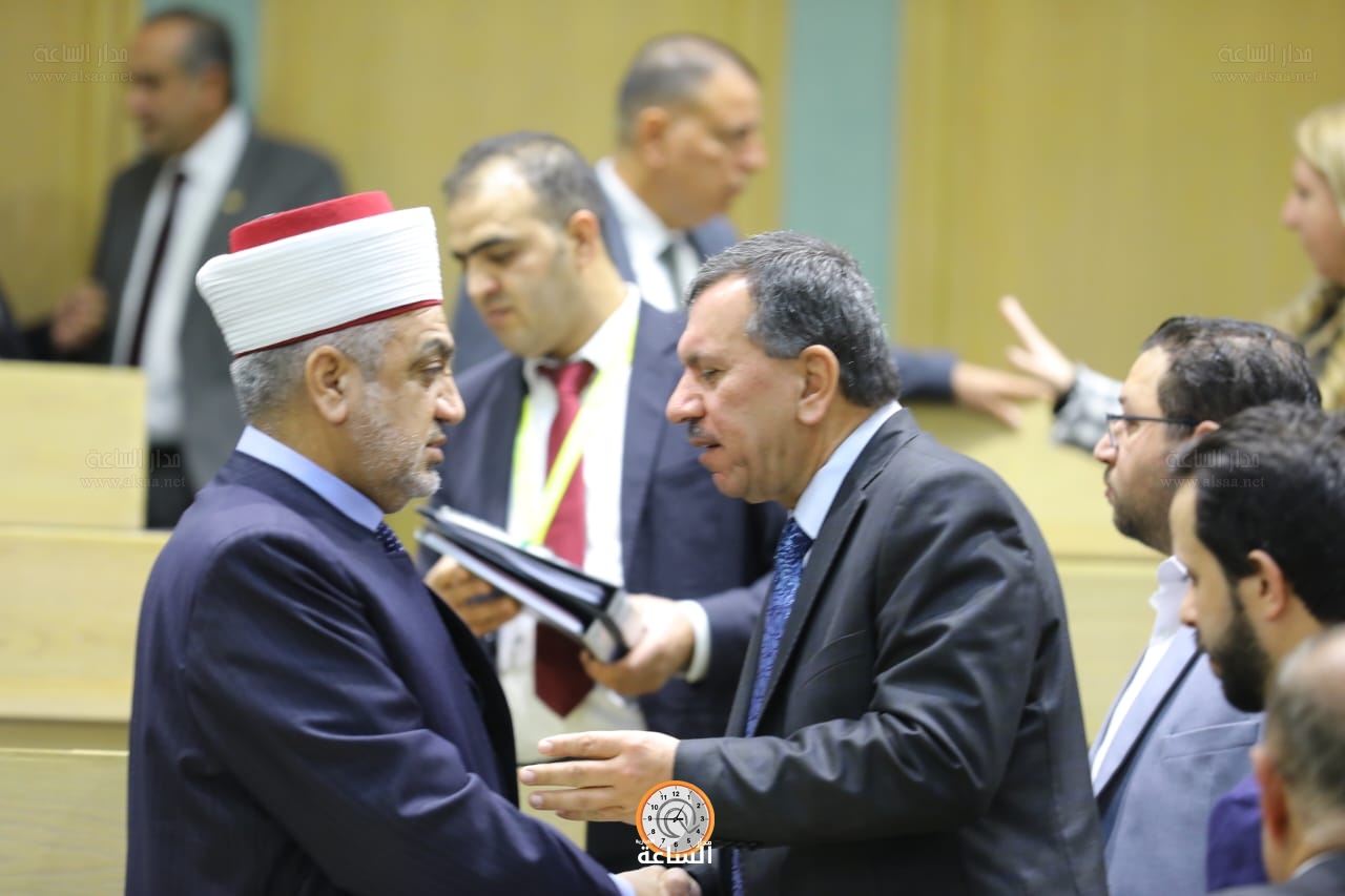 Madar Al-Saa Images 0.8509538477500584