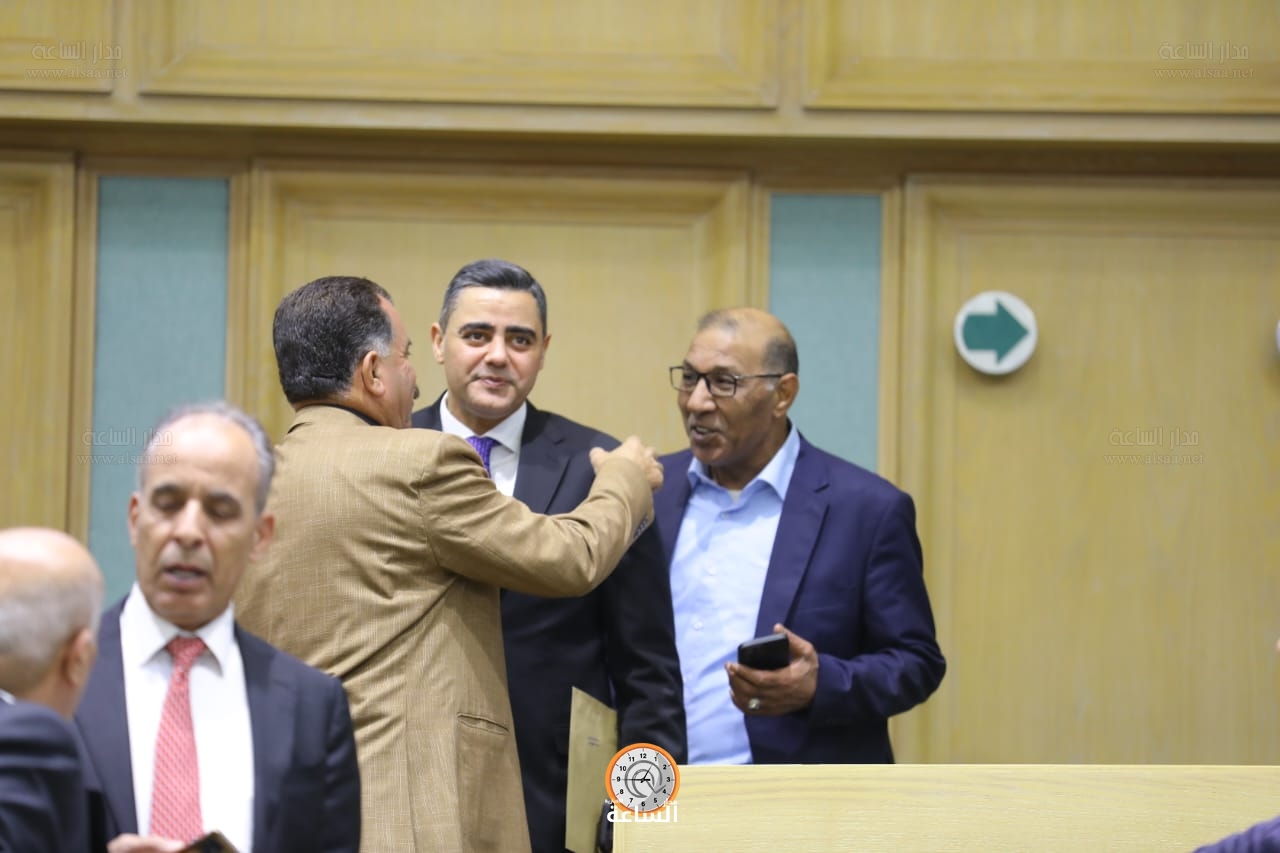 Madar Al-Saa Images 0.5386921816281698