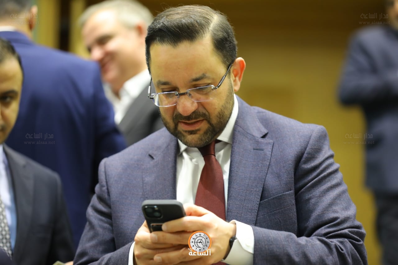 Madar Al-Saa Images 0.24257728478661278