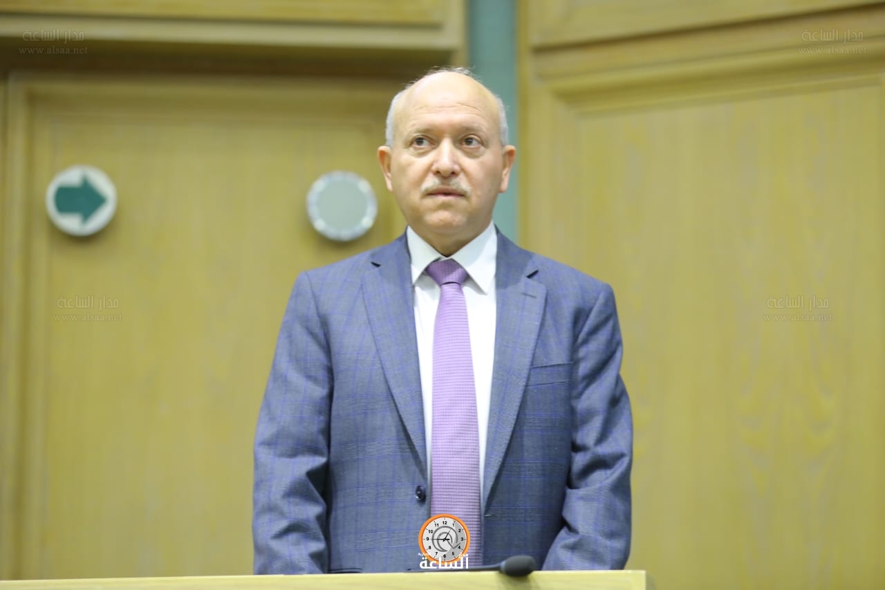 Madar Al-Saa Images 0.4505739198973855