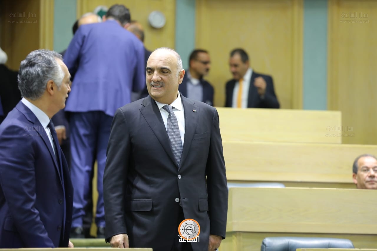 Madar Al-Saa Images 0.0517099677616617