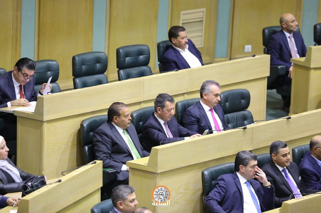 Madar Al-Saa Images 0.31429722425642304