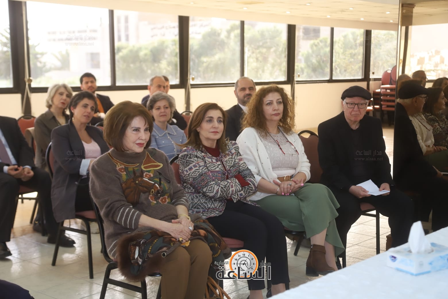 Madar Al-Saa Images 0.915013018825636