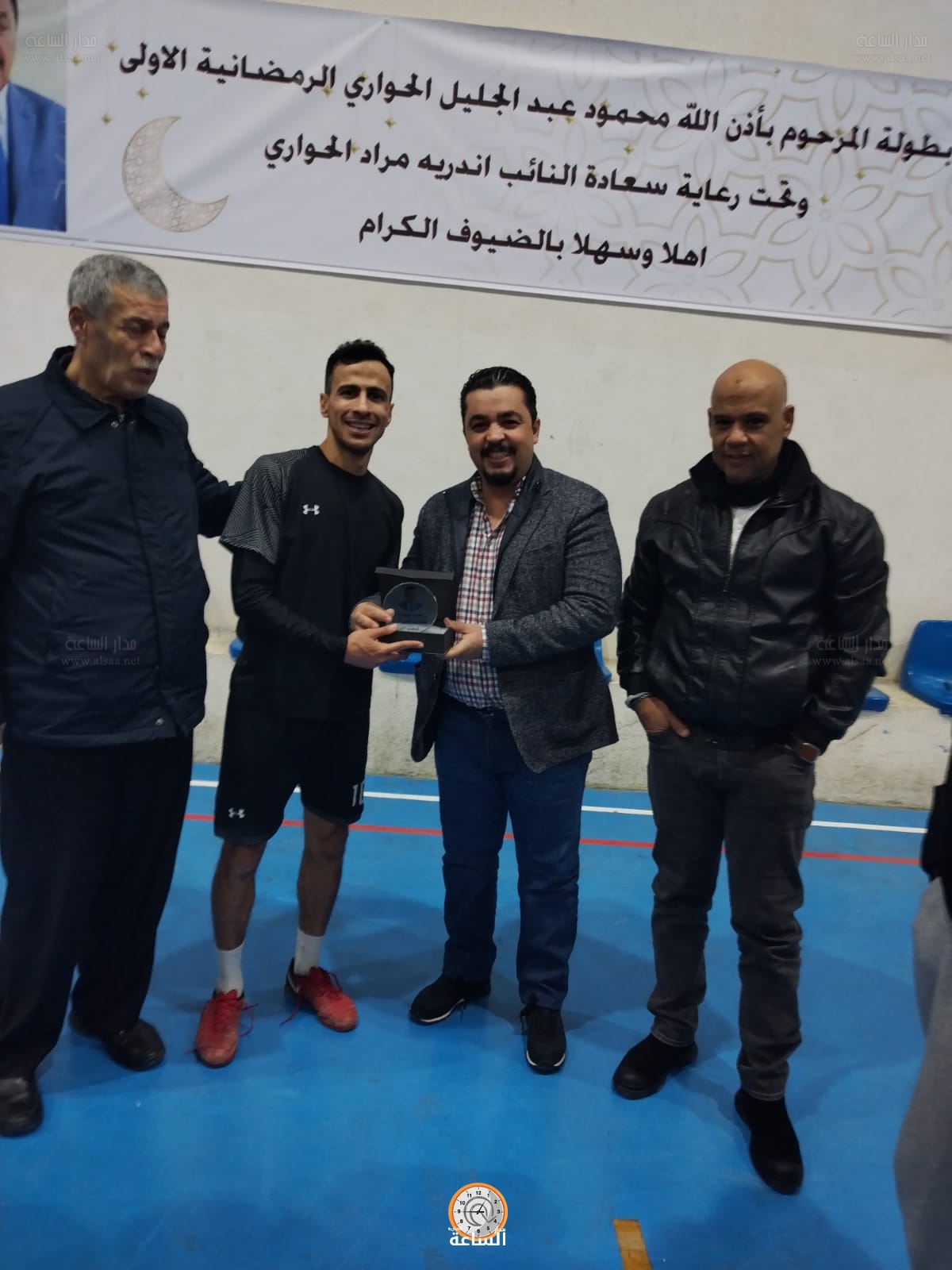 Madar Al-Saa Images 0.34321464980911776