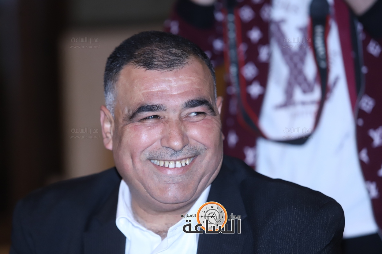 Madar Al-Saa Images 0.15819035541351267