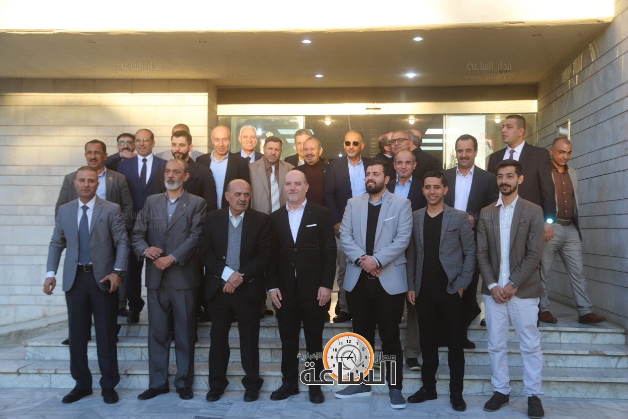 Madar Al-Saa Images 0.37475565305071024