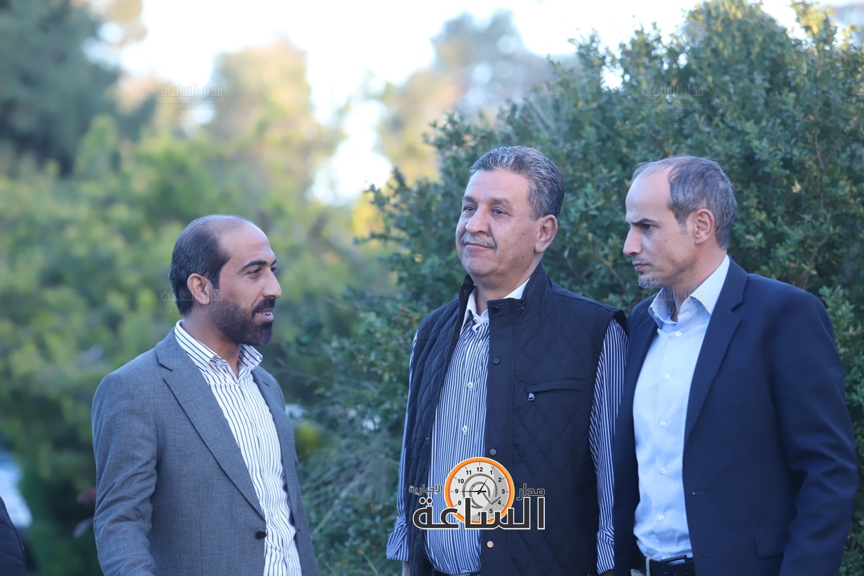 Madar Al-Saa Images 0.5423893876825464