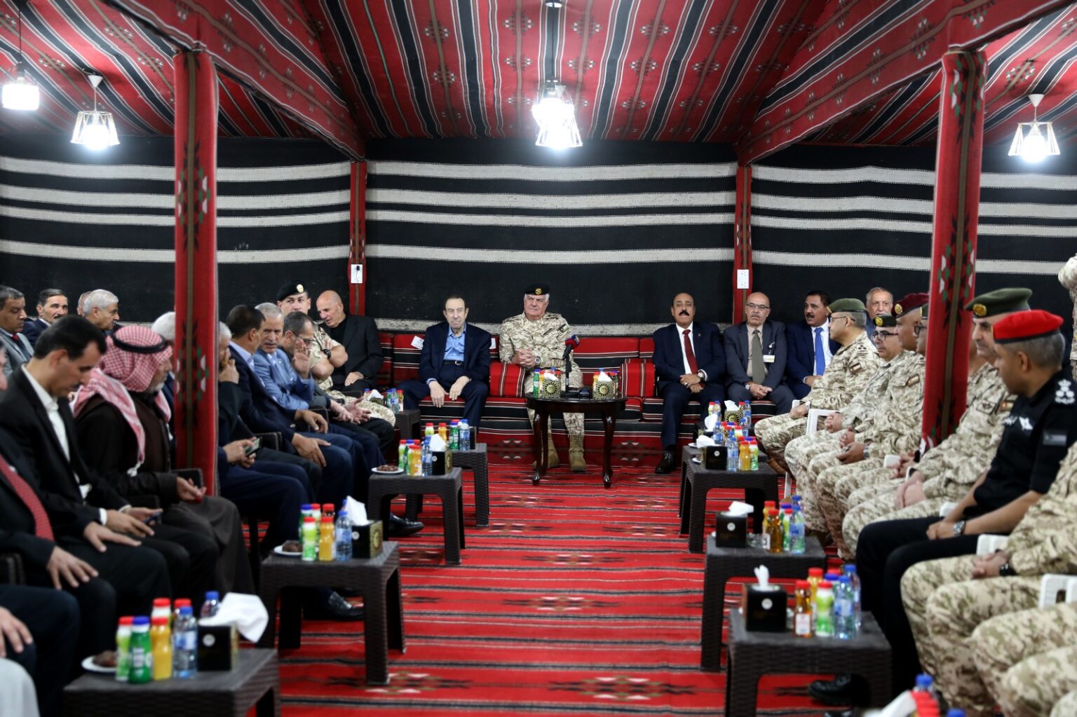 Madar Al-Saa Images 0.7080565968313903