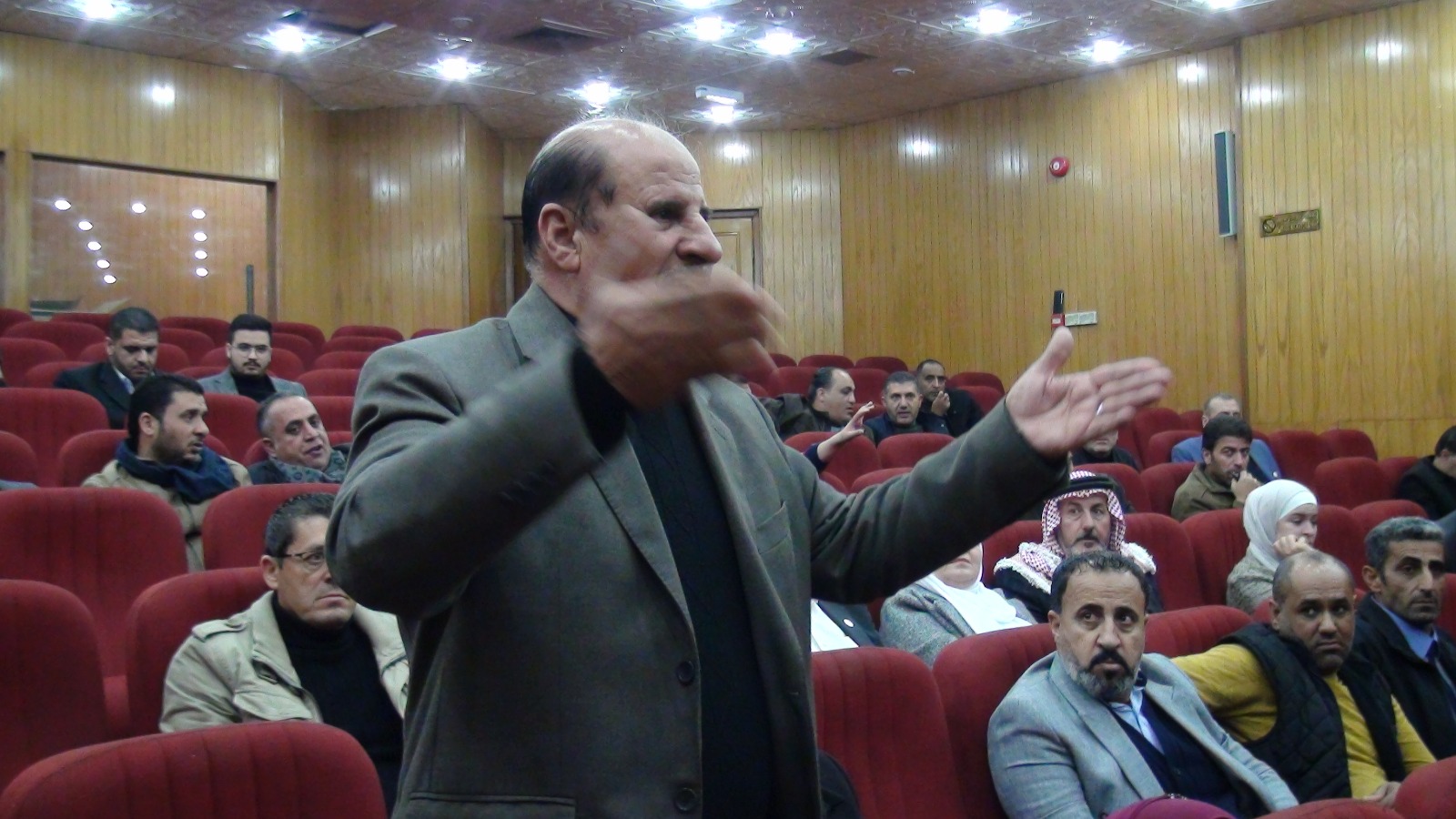 Madar Al-Saa Images 0.18218330977181396