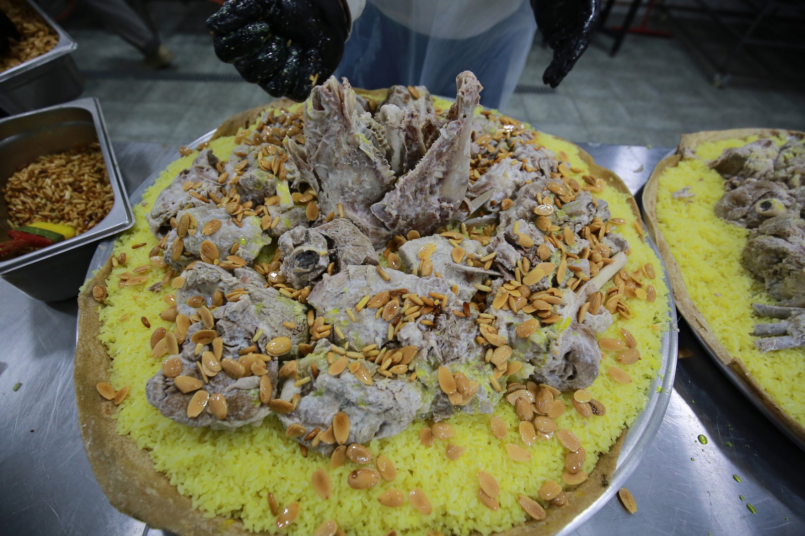 Madar Al-Saa Images 0.7111532452029408