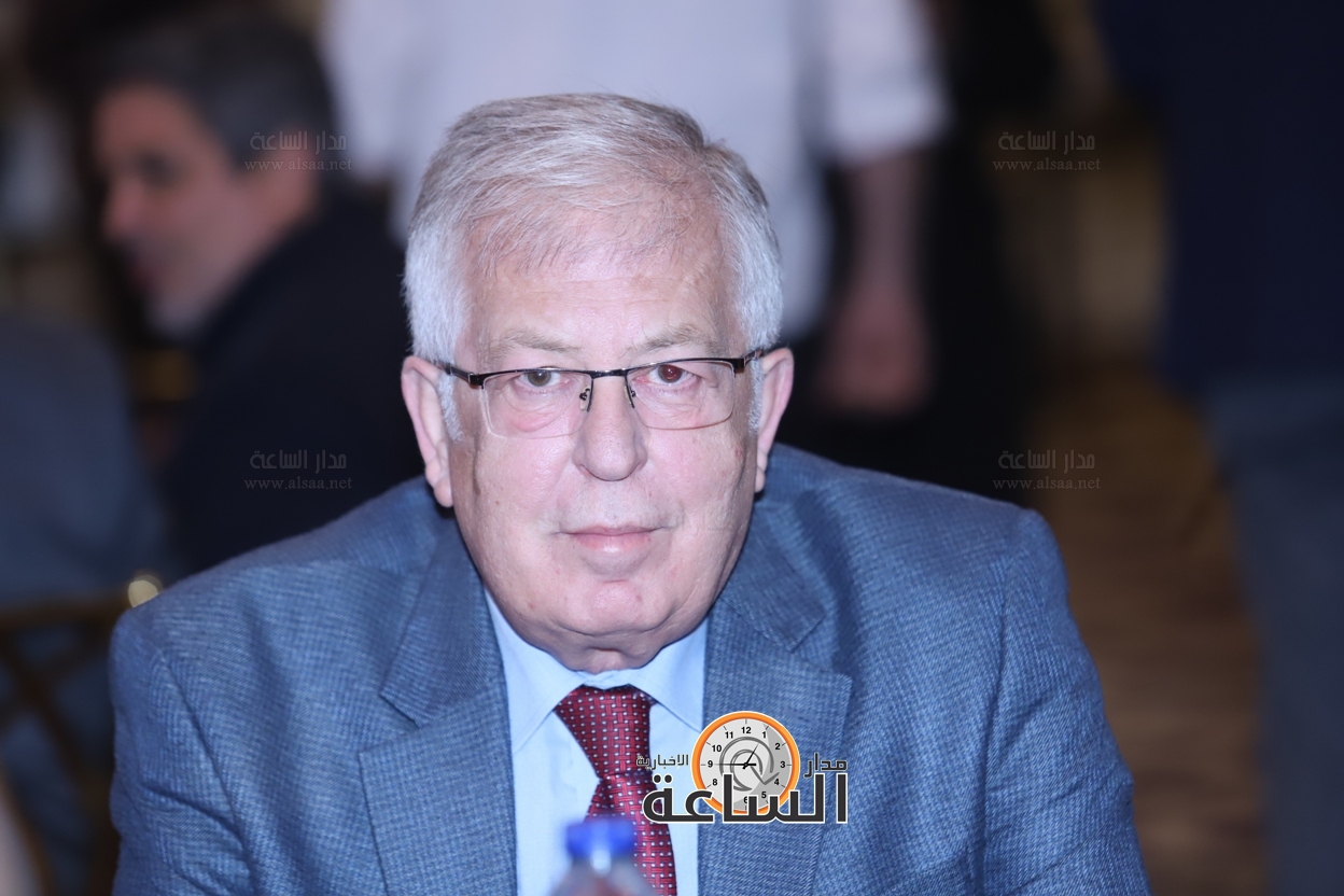 Madar Al-Saa Images 0.9258678219247265