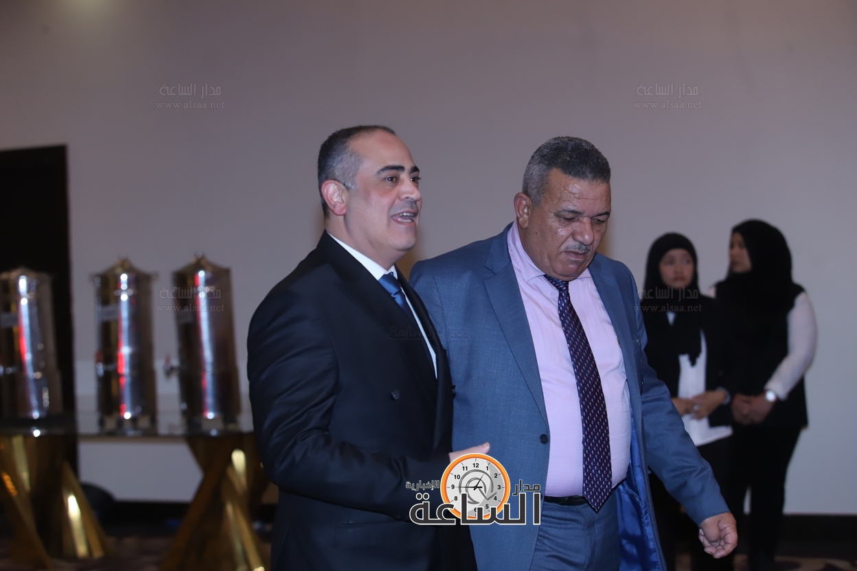 Madar Al-Saa Images 0.35958239921770696