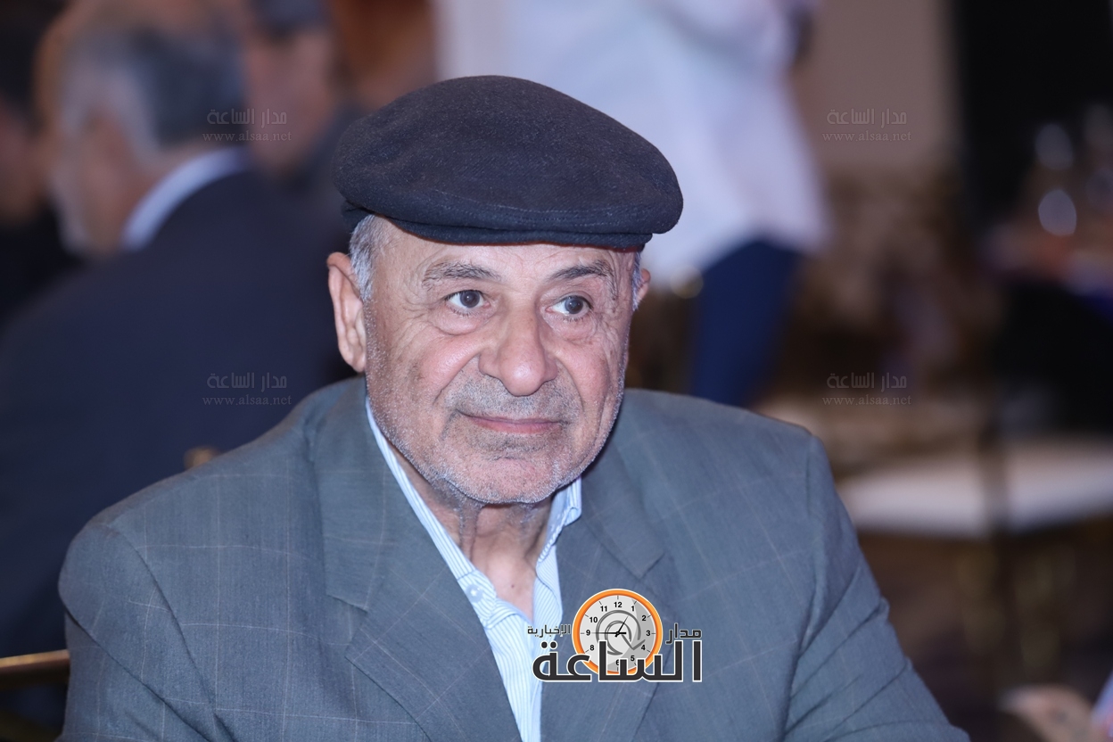 Madar Al-Saa Images 0.9107686193453346