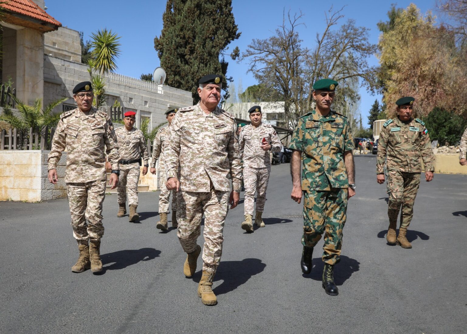 Madar Al-Saa Images 0.6722333361763855