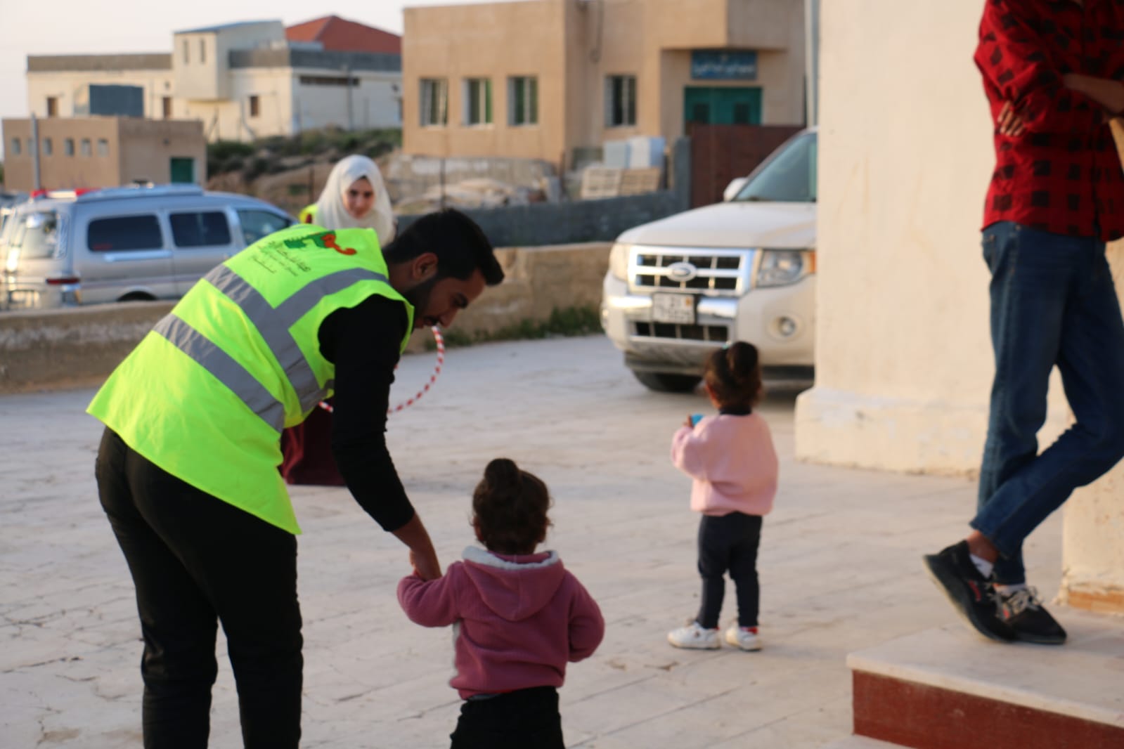 Madar Al-Saa Images 0.0865598663151792