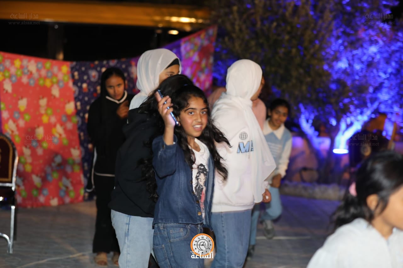 Madar Al-Saa Images 0.13543449501523397