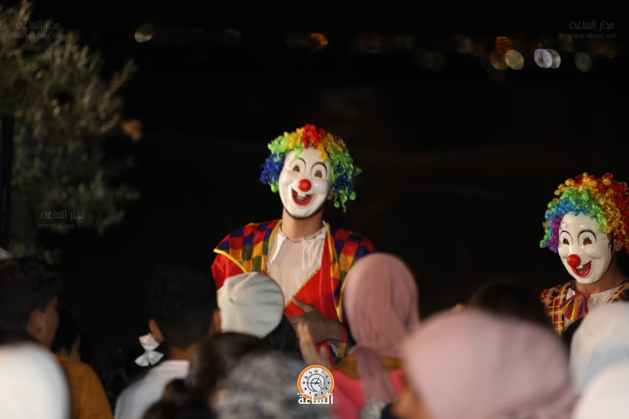 Madar Al-Saa Images 0.8725192057796618