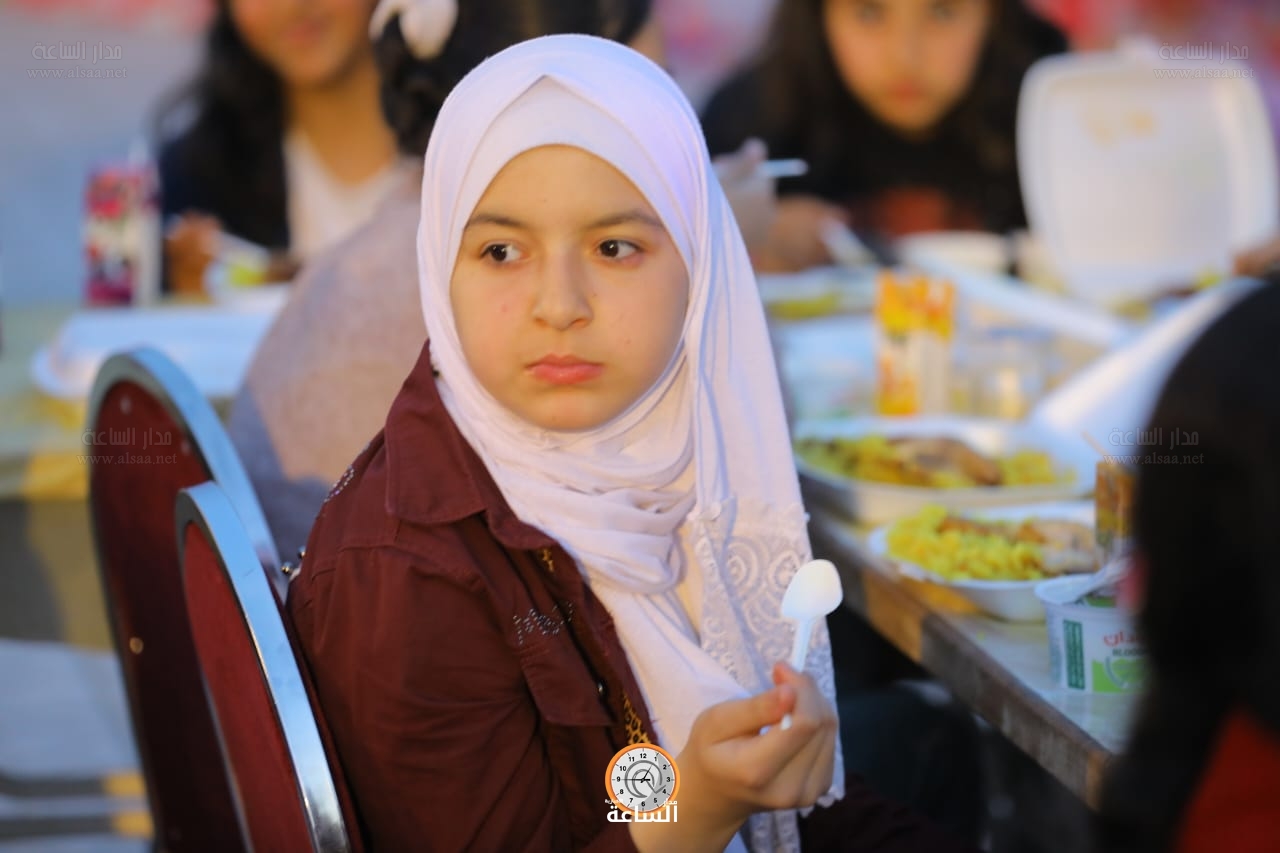 Madar Al-Saa Images 0.38597868210768294