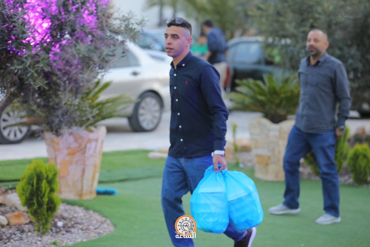 Madar Al-Saa Images 0.9582071523907616