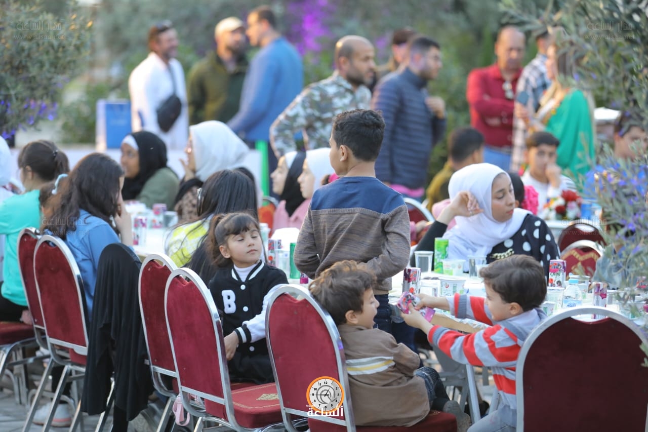 Madar Al-Saa Images 0.3010320816016674