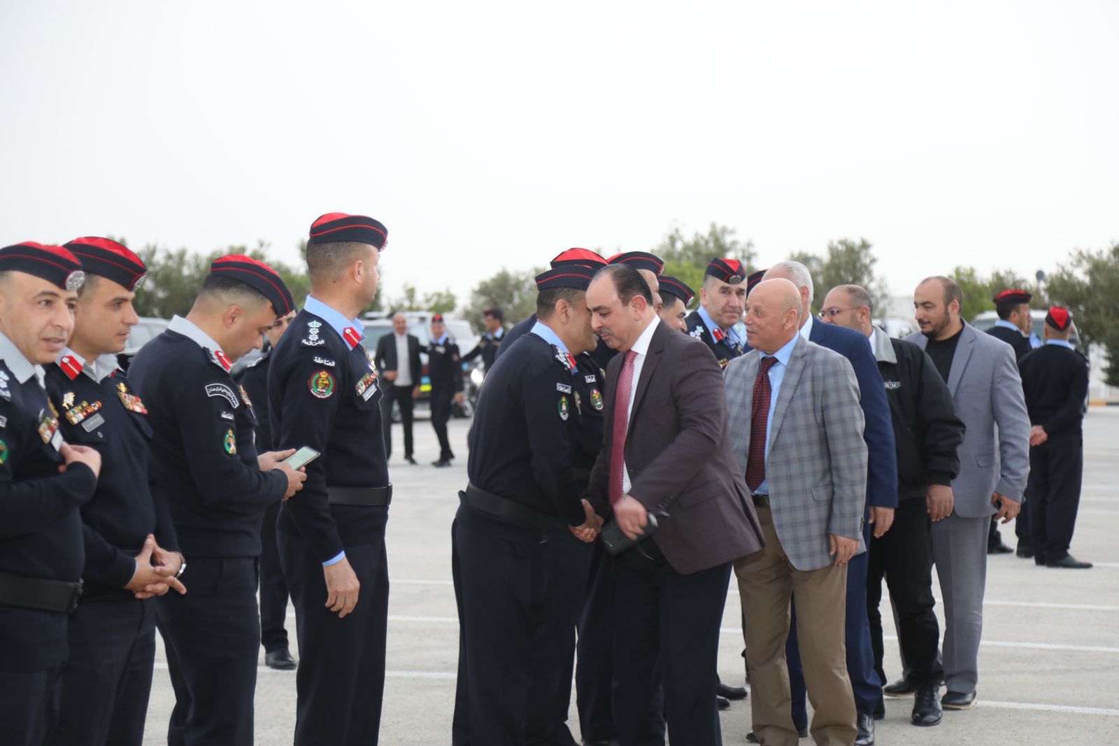 Madar Al-Saa Images 0.8882263602188052