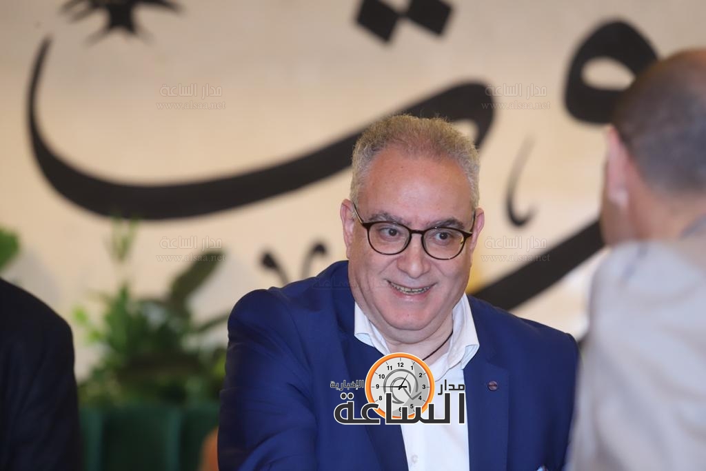 Madar Al-Saa Images 0.49826909198243363