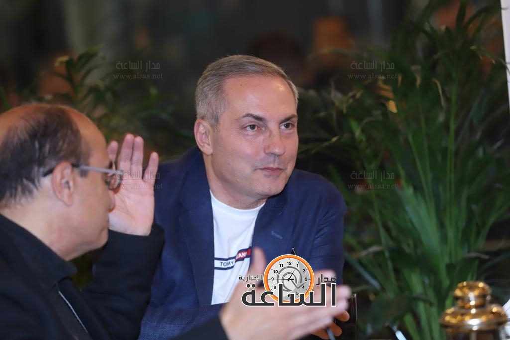 Madar Al-Saa Images 0.4840786945896489