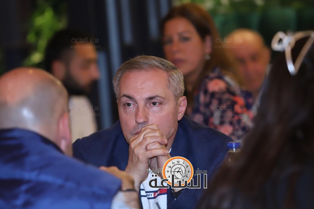 Madar Al-Saa Images 0.667455840311267