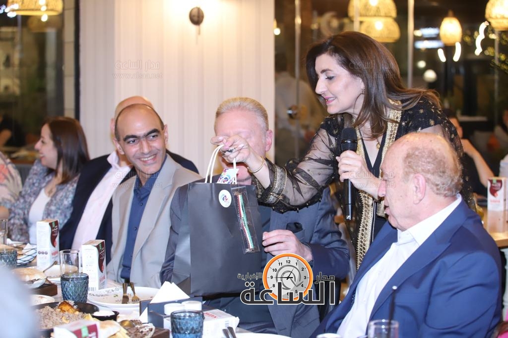 Madar Al-Saa Images 0.7451441117200079