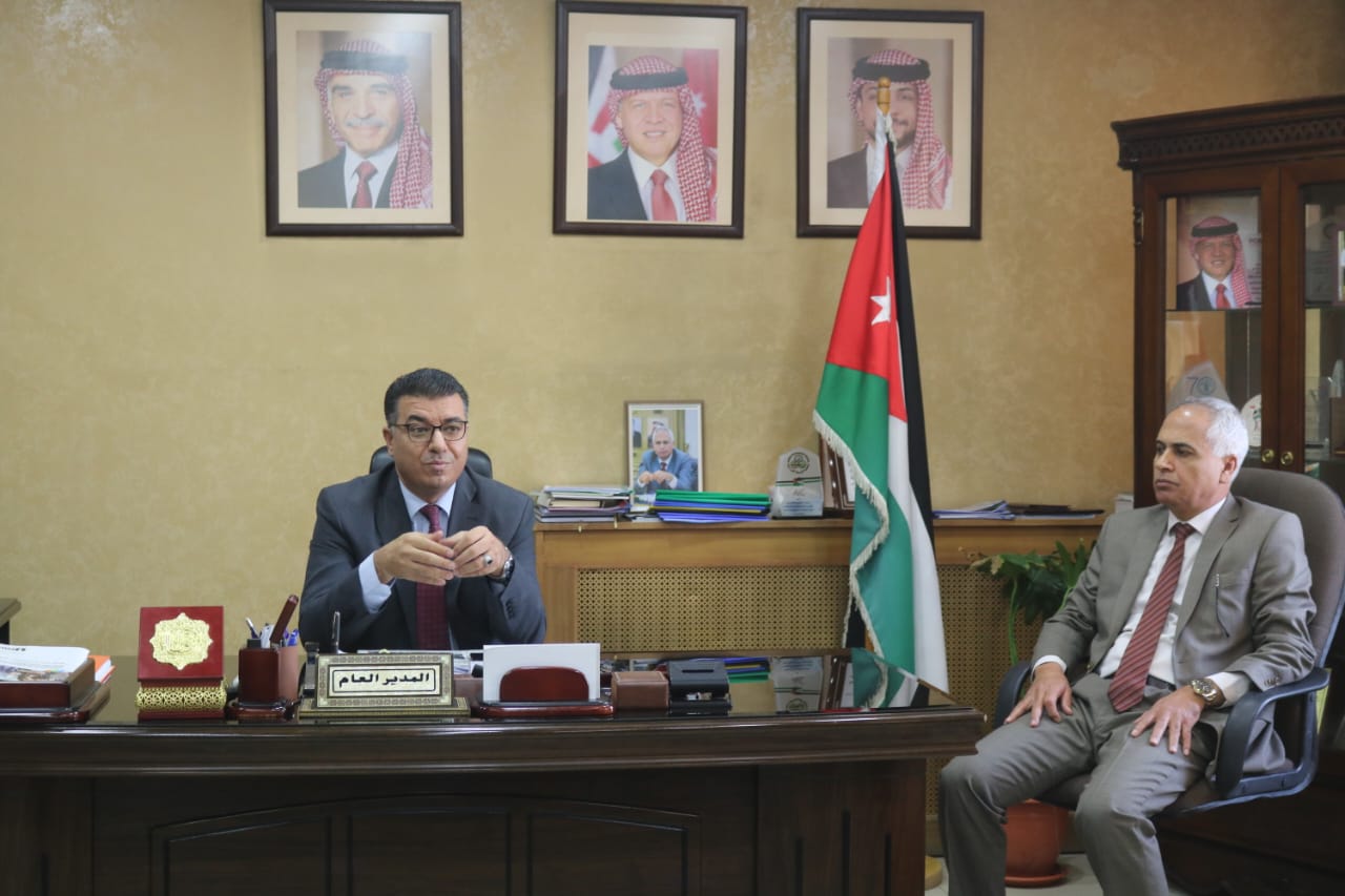 Madar Al-Saa Images 0.9817509985491211