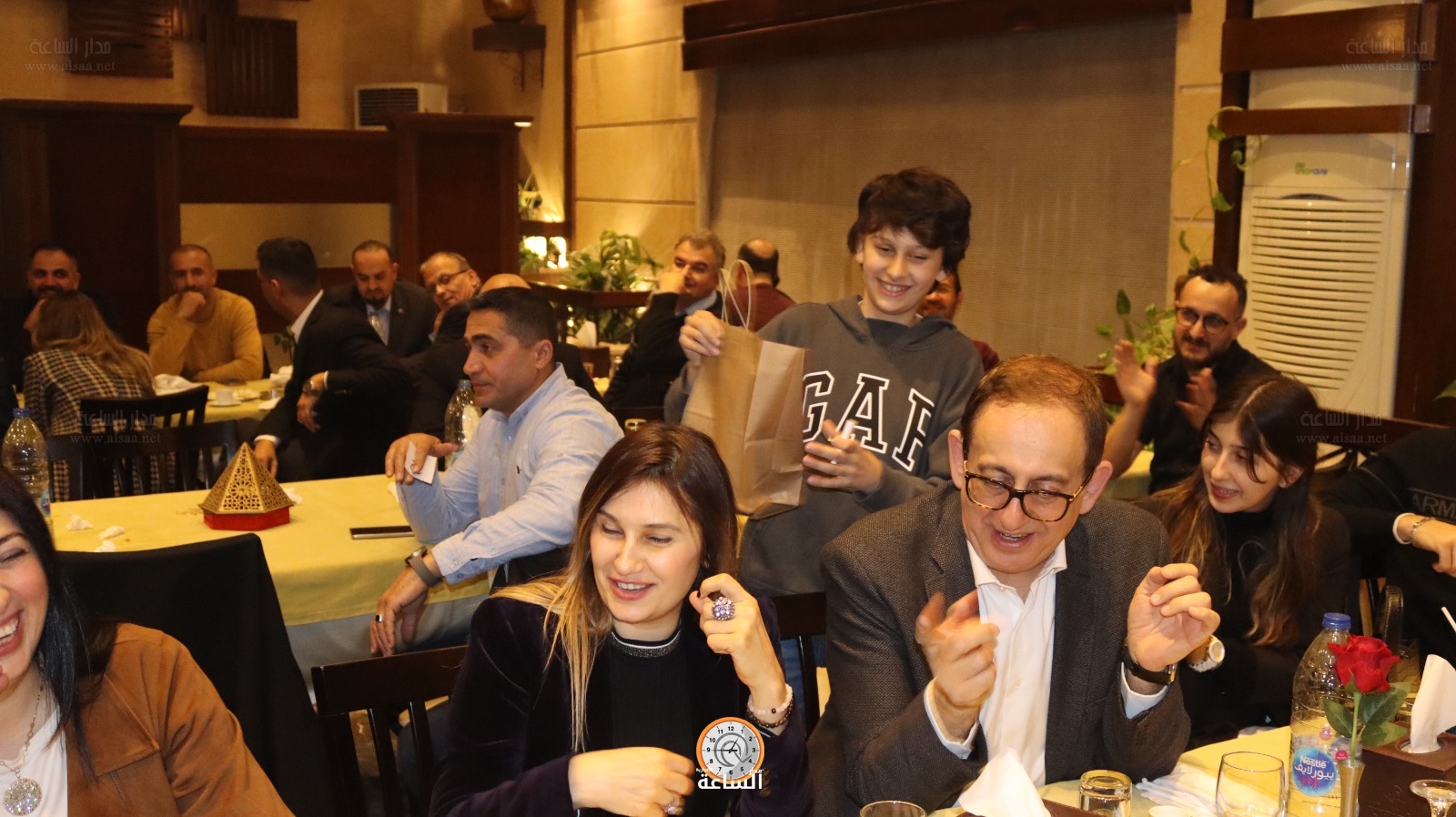 Madar Al-Saa Images 0.490118333877384