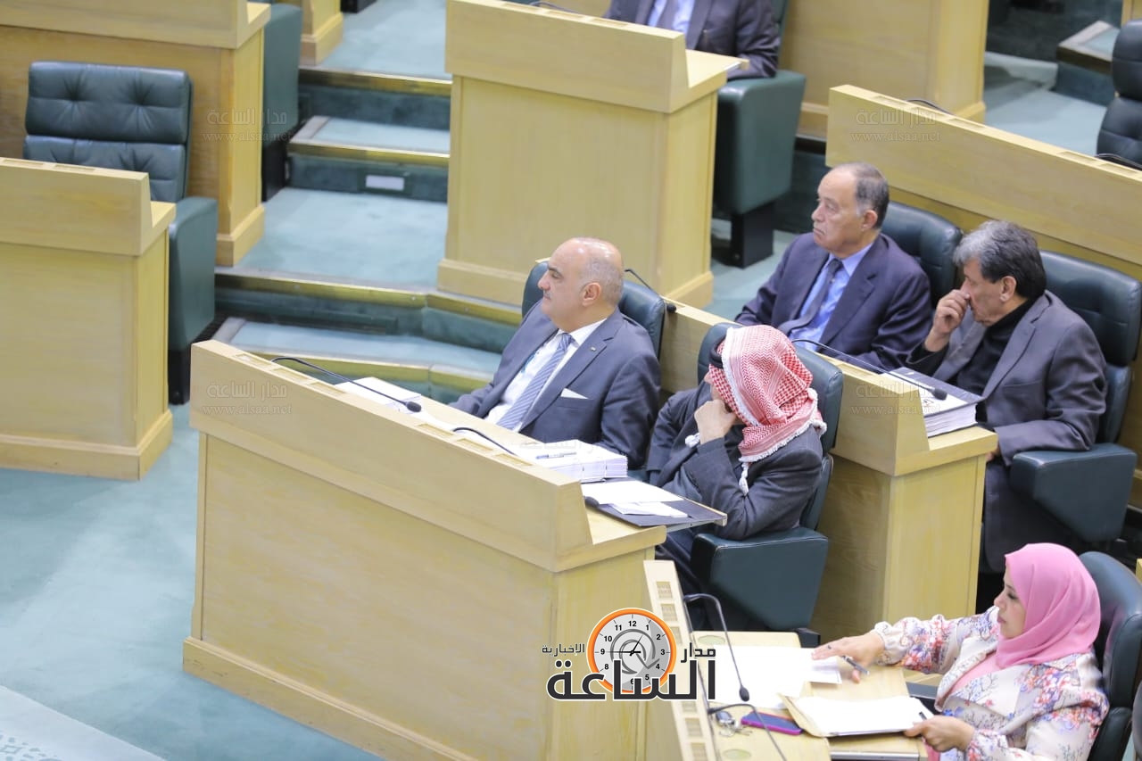 Madar Al-Saa Images 0.8713181931563609