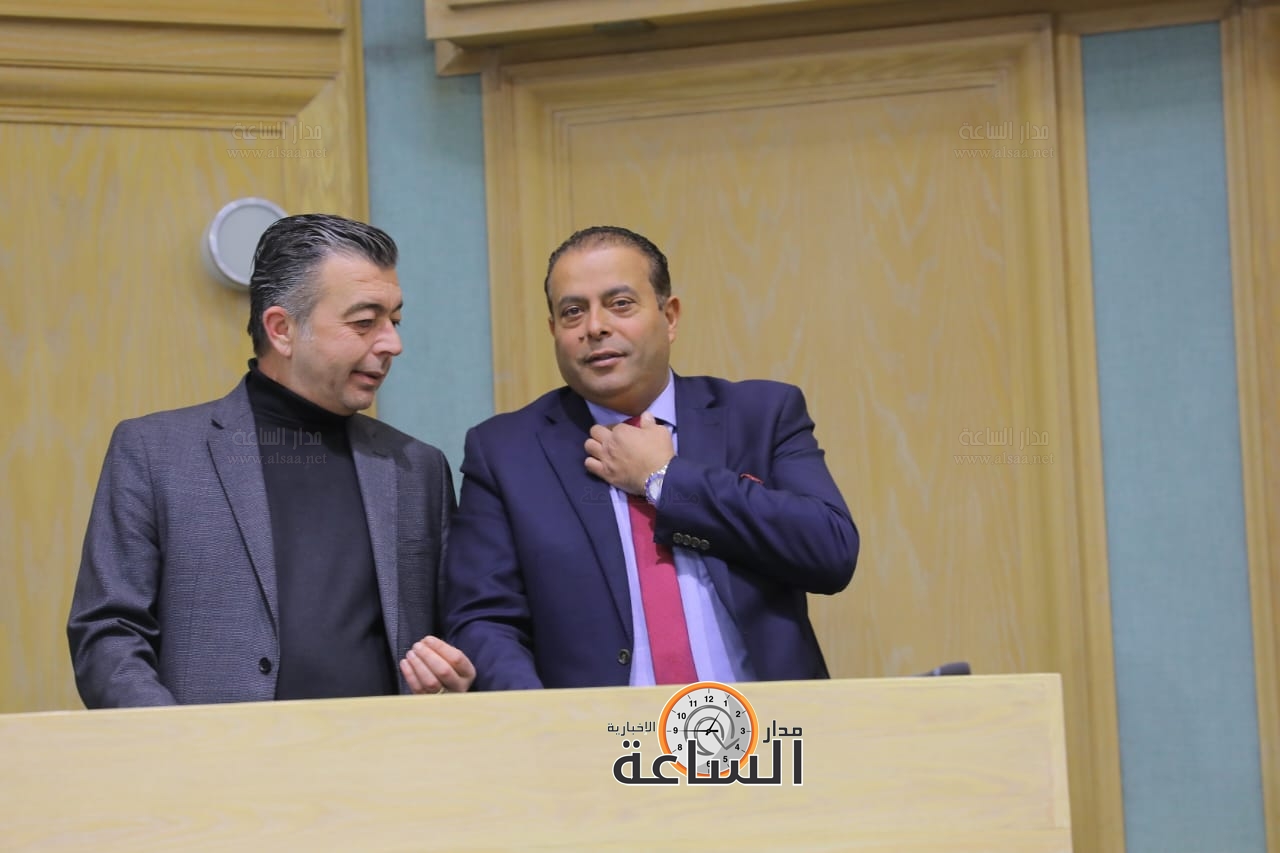 Madar Al-Saa Images 0.22555184440676768