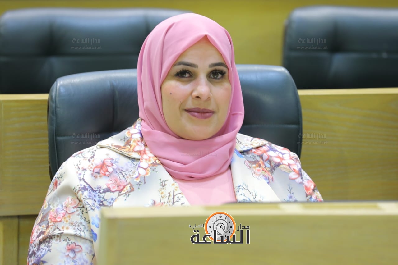 Madar Al-Saa Images 0.4786865854968618