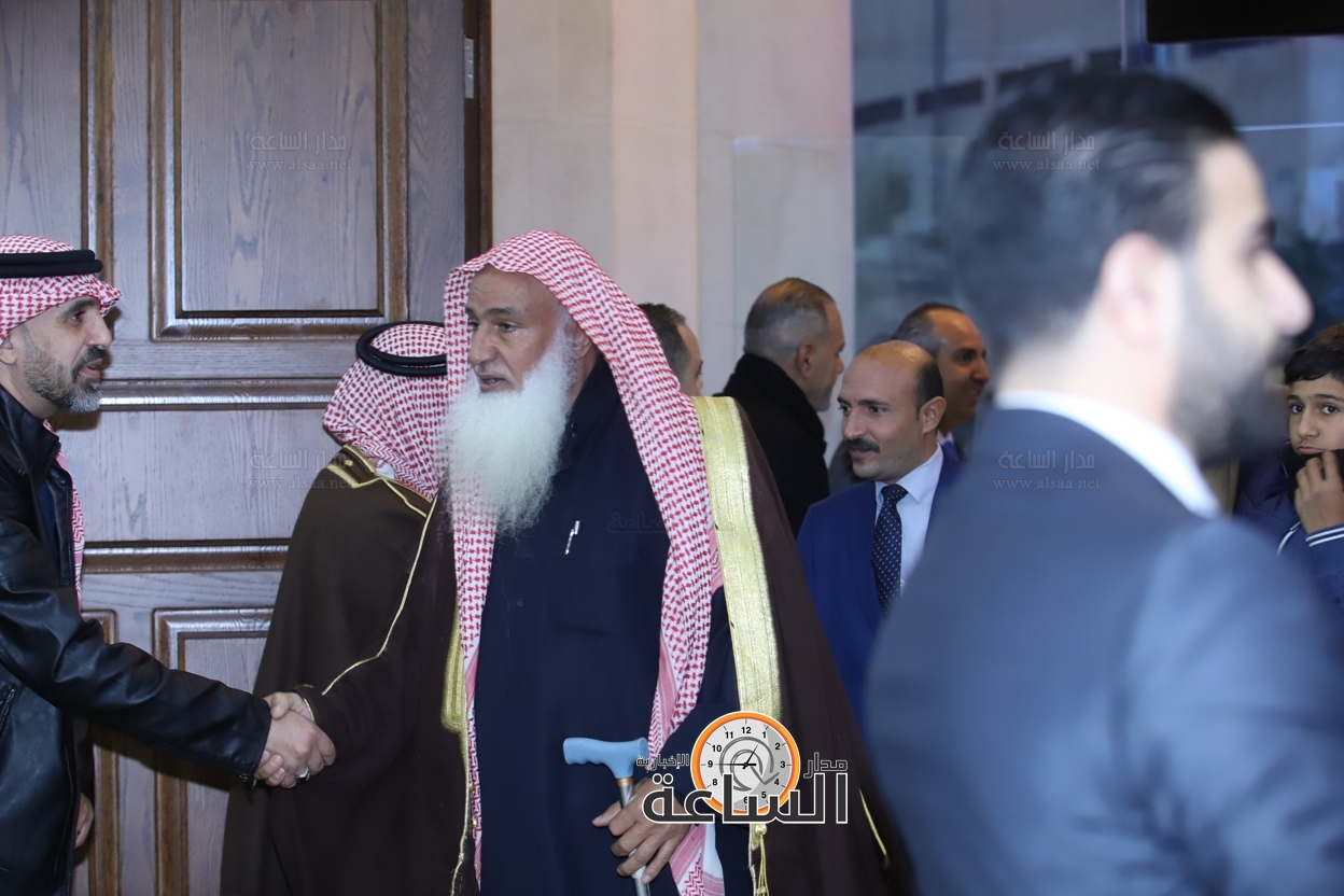 Madar Al-Saa Images 0.8400713611994463