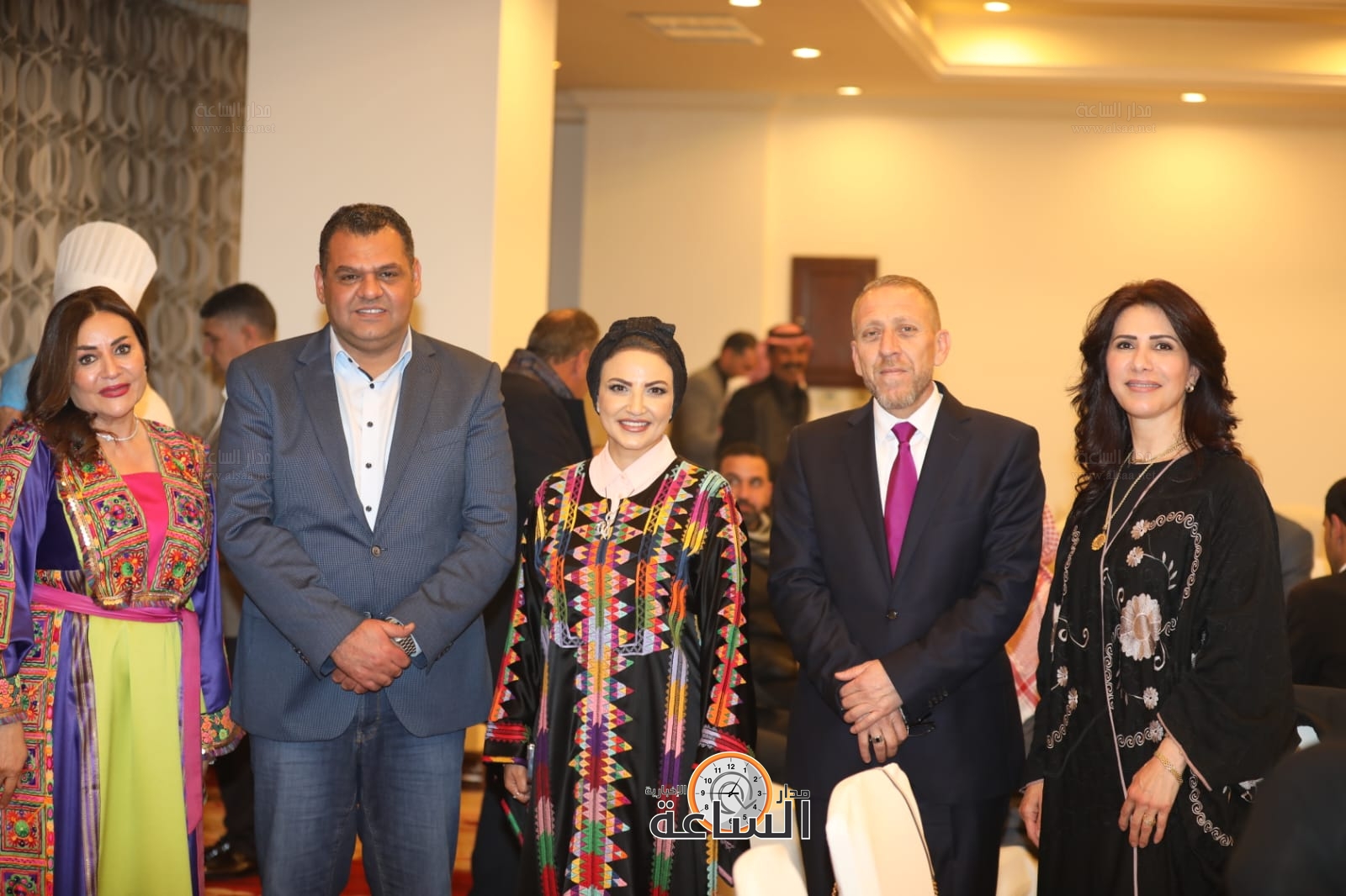 Madar Al-Saa Images 0.5228068575709812