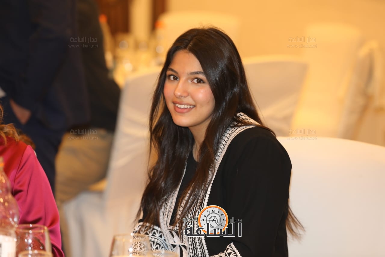 Madar Al-Saa Images 0.7657197595158092